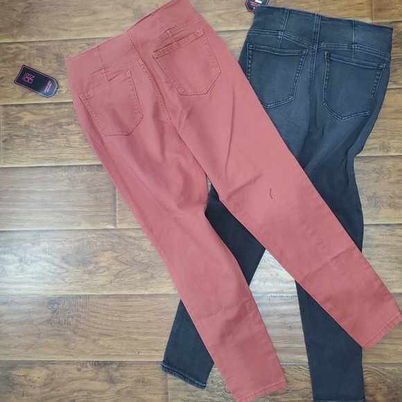 NWT Bundle - Picture 2 of 2